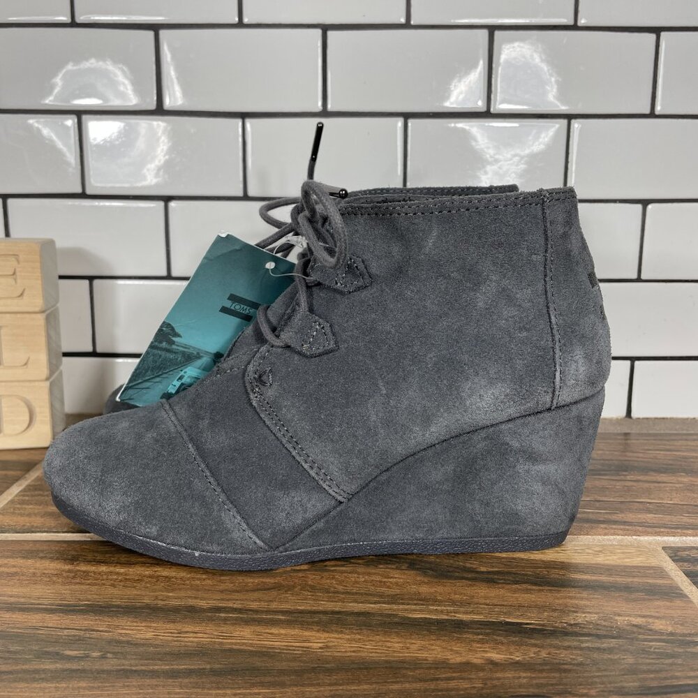 Toms Kala Womens Size 8 Shoes Forged Iron Gray Suede Wedge Ankle Boots NEW
